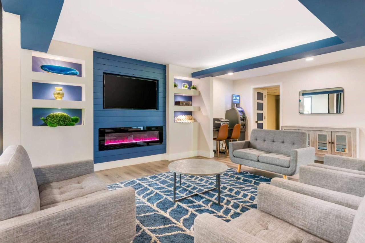 Super 8 By Wyndham Orlando Near Florida Mall Williamsburg Zewnętrze zdjęcie