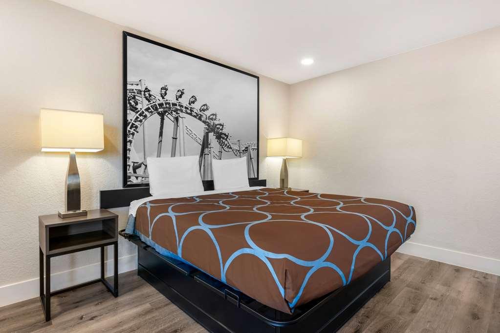 Super 8 By Wyndham Orlando Near Florida Mall Williamsburg Pokój zdjęcie
